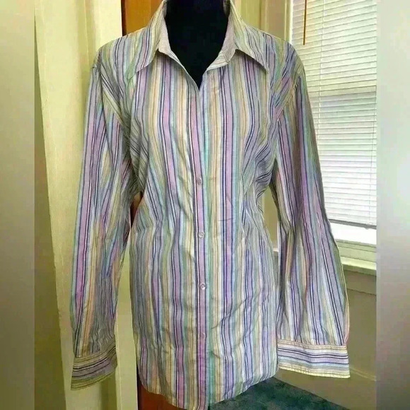 Ralph Lauren Tops - Ralph Lauren button Down Polo for Women A06